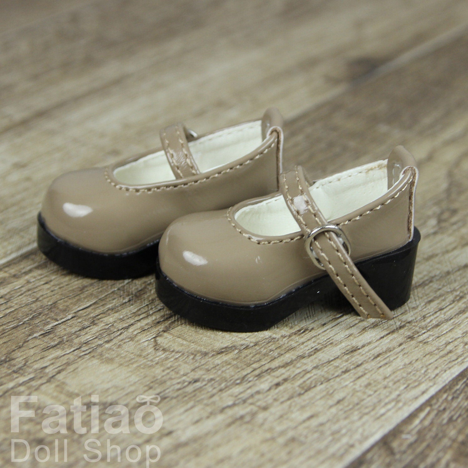 Fatiao - New Dollfie Yo-SD 1/6 BJD Doll High Heeled Shoes - Khaki (Size 4.5cm)