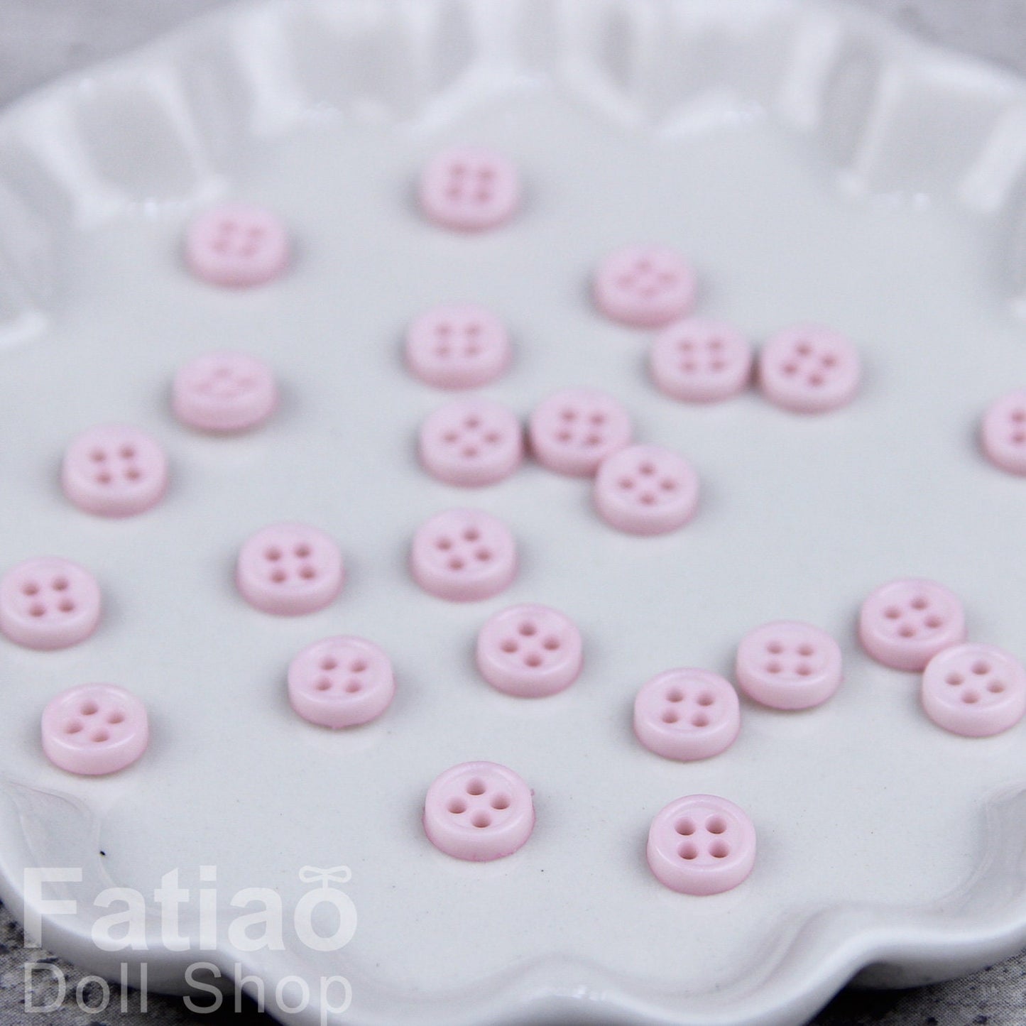 6mm Tiny Round 4-Hole Plastic mini Buttons 10pcs/set for doll BJD Blythe Pullip