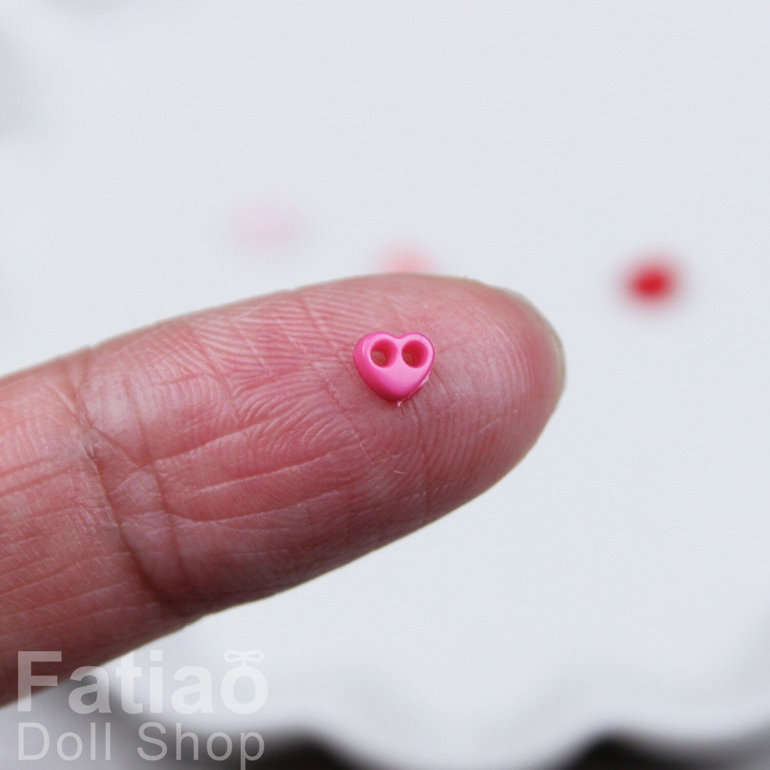 4mm Tiny Heart Plastic mini Buttons 10pcs/set for doll BJD Blythe Pullip