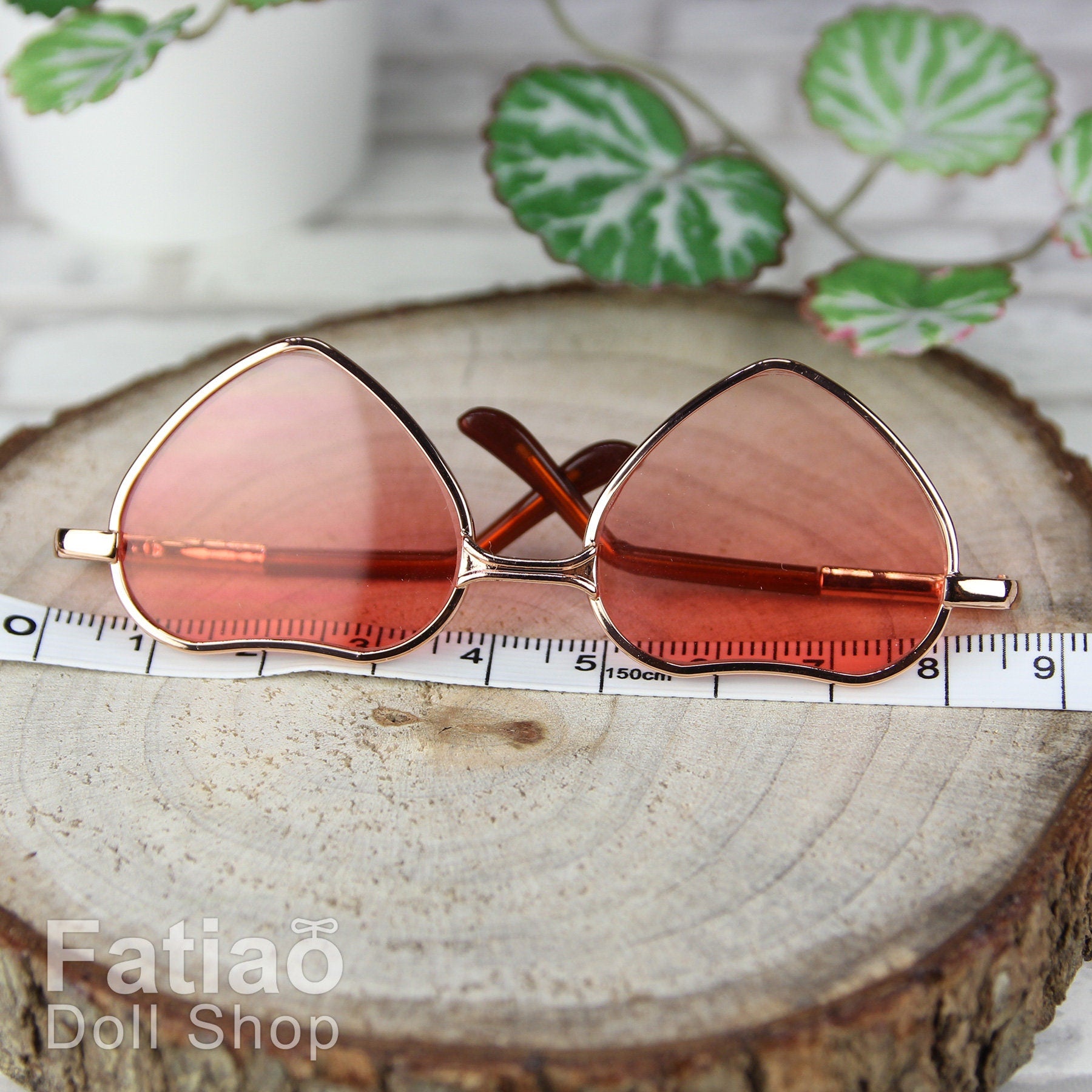 New Dolls fashion Sunglasses Glasses fit Blythe - Heart