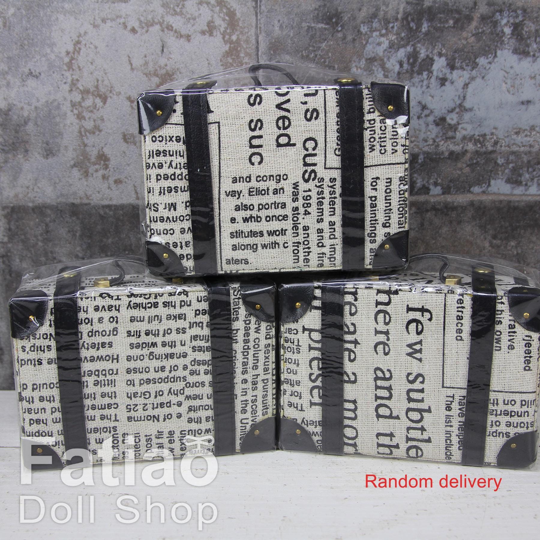 Doll BJD Dollfie Vintage Leather Miniature suitcase Trunk Bag - Black newspaper