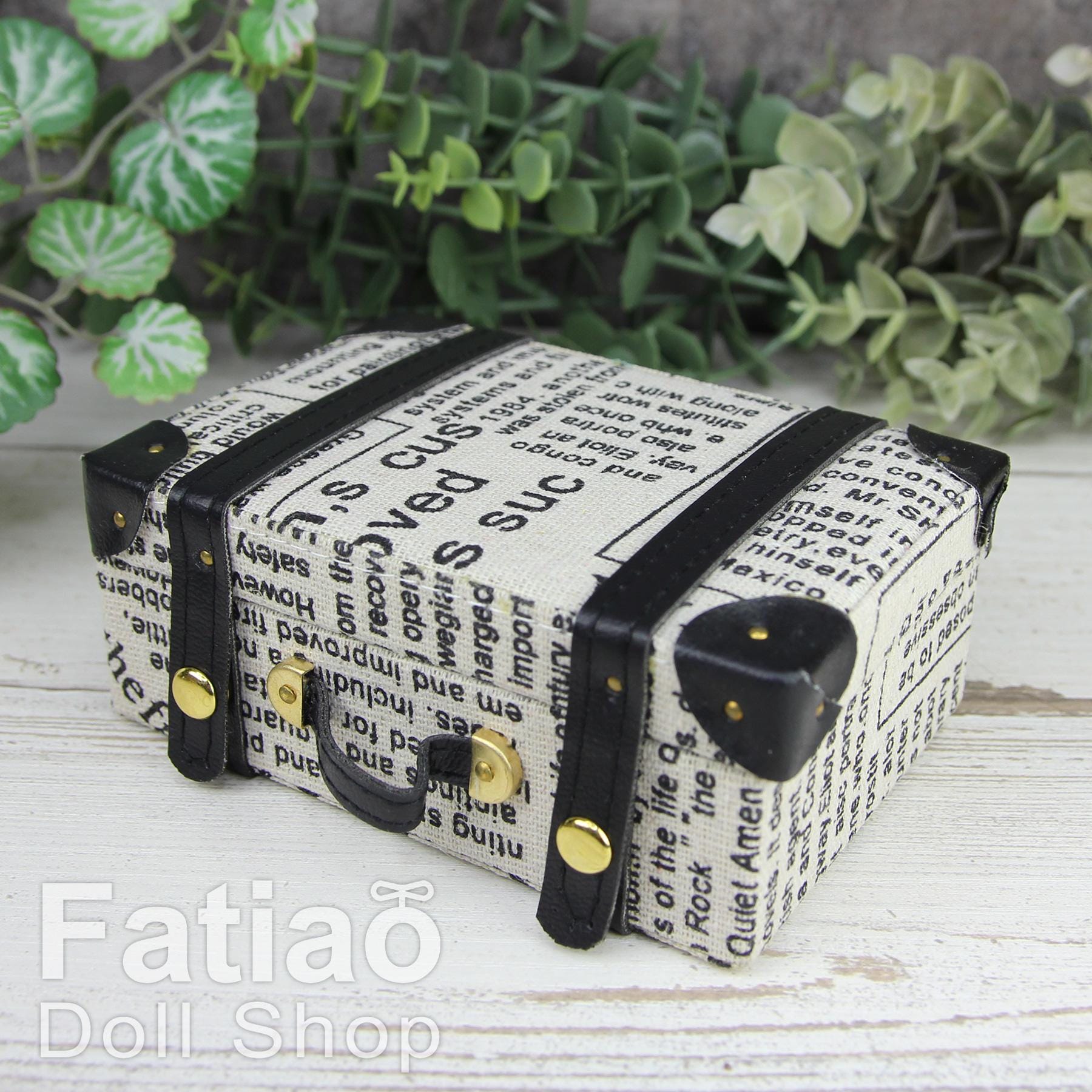 Doll BJD Dollfie Vintage Leather Miniature suitcase Trunk Bag - Black newspaper