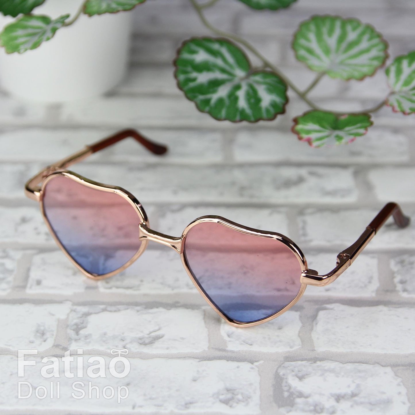 New Dolls fashion Sunglasses Glasses fit Blythe - Heart