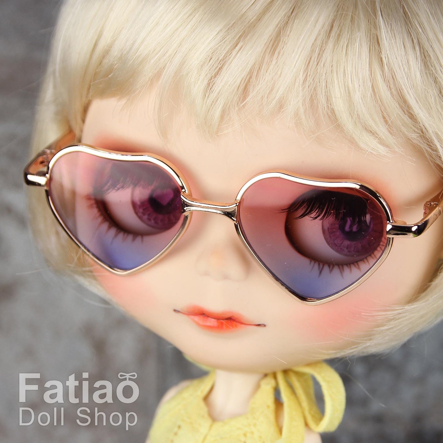 New Dolls fashion Sunglasses Glasses fit Blythe - Heart