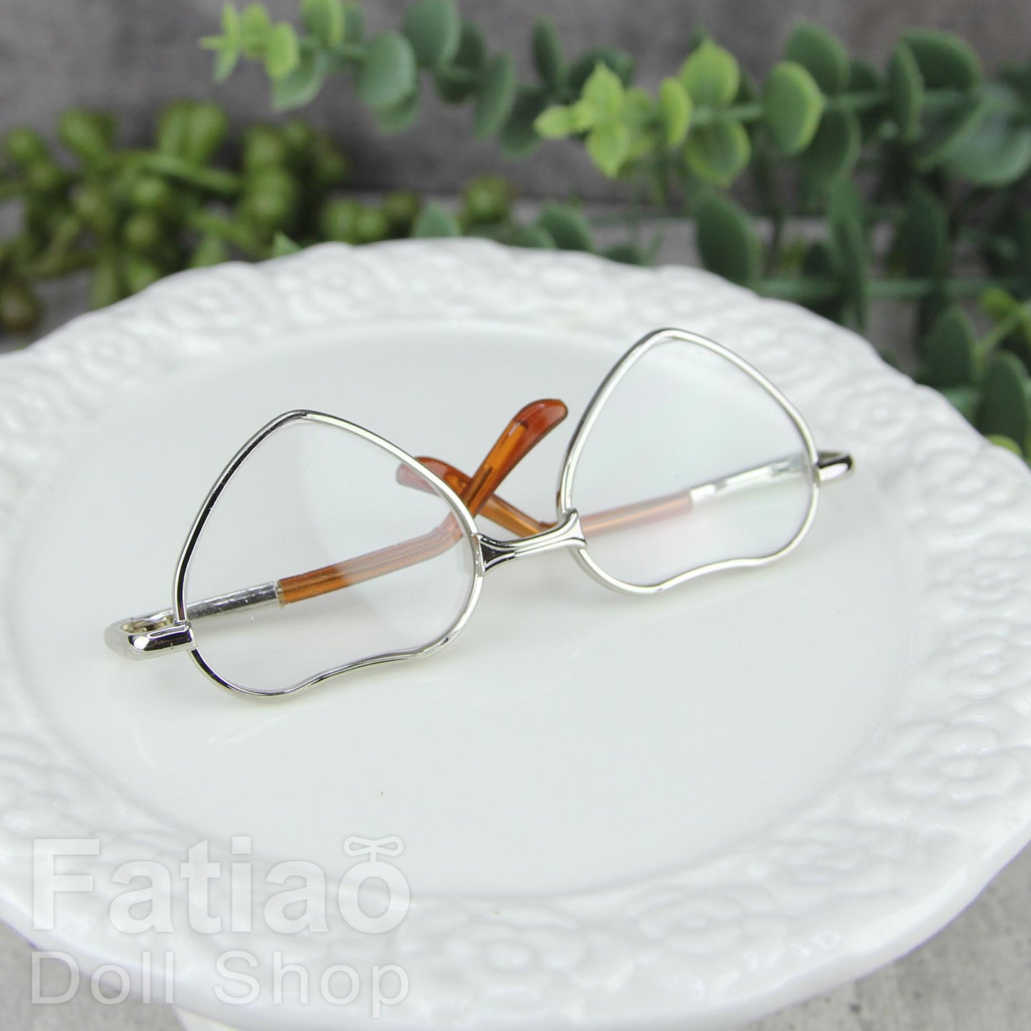 New Dolls fashion Sunglasses Glasses fit Blythe - Heart